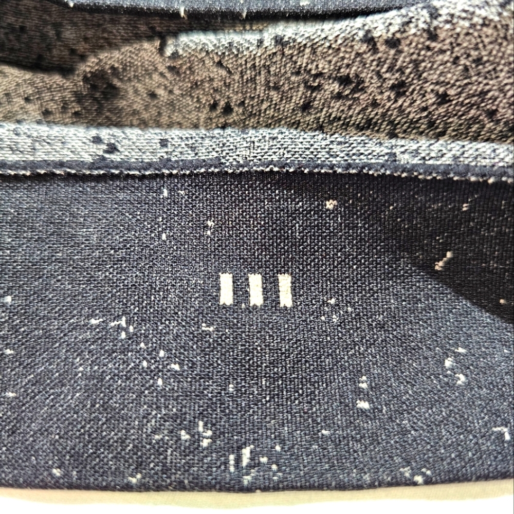 Lululemon Rest Less Cropped 1/2 Zip - Picture 5 of 10